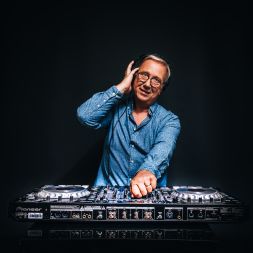DJ Robin Guillocheau