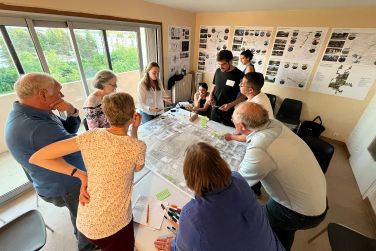 Le jury citoyen pour la plaine Pasteur à Colmar.jpg