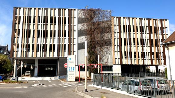 Le parc de stationnement Saint-Josse