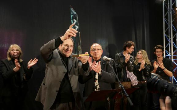 2012 : un trophée pour Robert Hossein