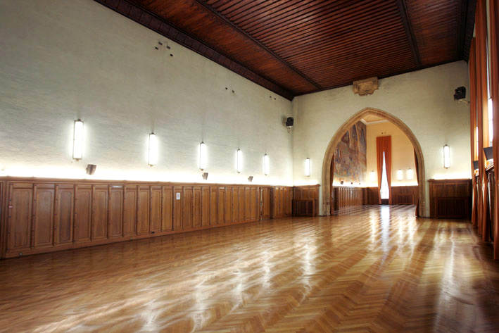 Colmar - catherinettes-salle-avant-01.jpg Colmar - catherinettes-salle-avant-01.jpg