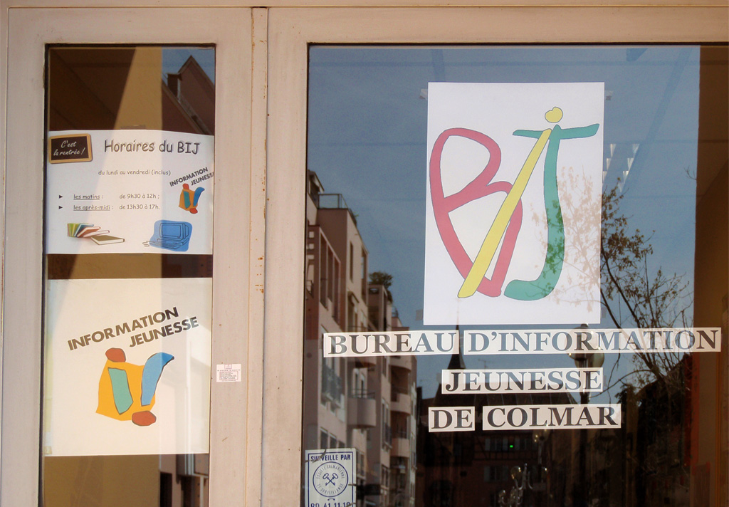 Au bureau colmar facebook